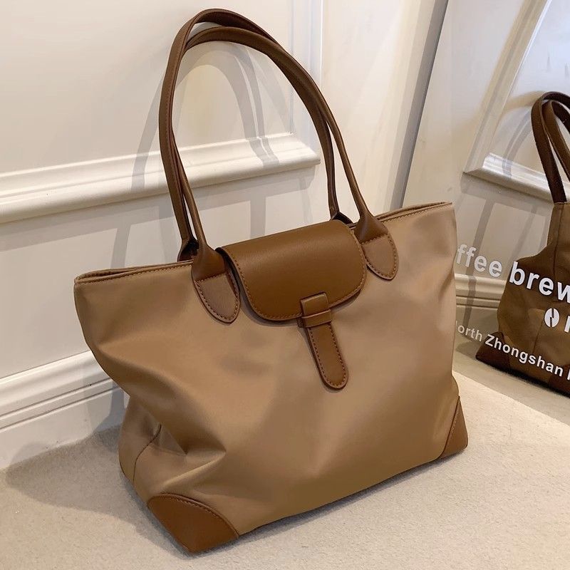 Large Capacity Leisure bag New Stylish Shoulder bags Handbag Crossbody Bag for Outdoor Bags Travel Bags Fashionable Light Weight Bags Tote Bags