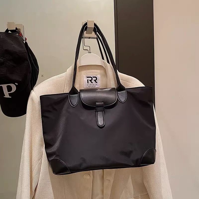 Large Capacity Leisure bag New Stylish Shoulder bags Handbag Crossbody Bag for Outdoor Bags Travel Bags Fashionable Light Weight Bags Tote Bags
