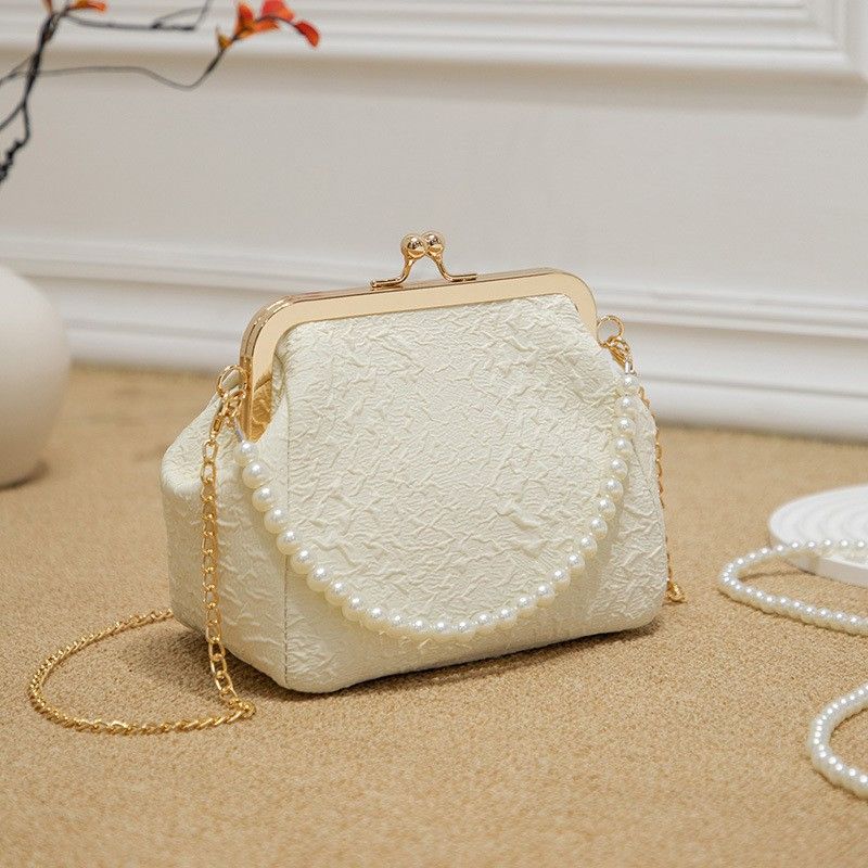 Pearl Bag New Handheld Shell Bag New Chinese Style Bag Beaded Fashion Cross Shoulder Women's Bag