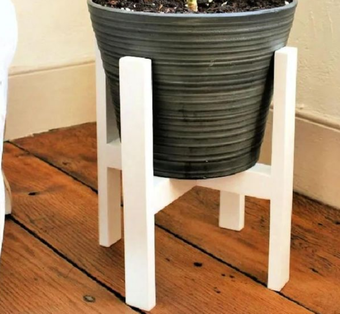 Wooden Plant/Flower Pot Stand/Holder/stand