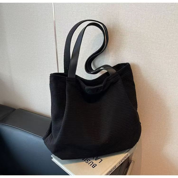 Women's Stylish Casual Commuting Tote Bag Popular Corduroy Large-Capacity Premium Shoulder Bag