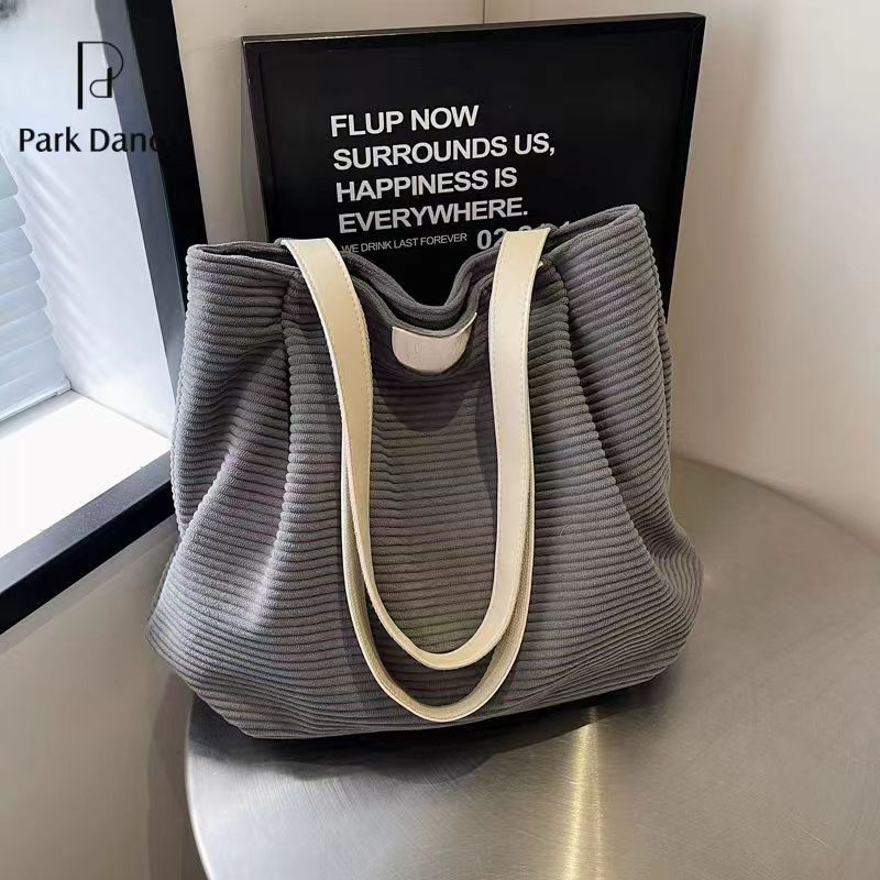 Women's Stylish Casual Commuting Tote Bag Popular Corduroy Large-Capacity Premium Shoulder Bag