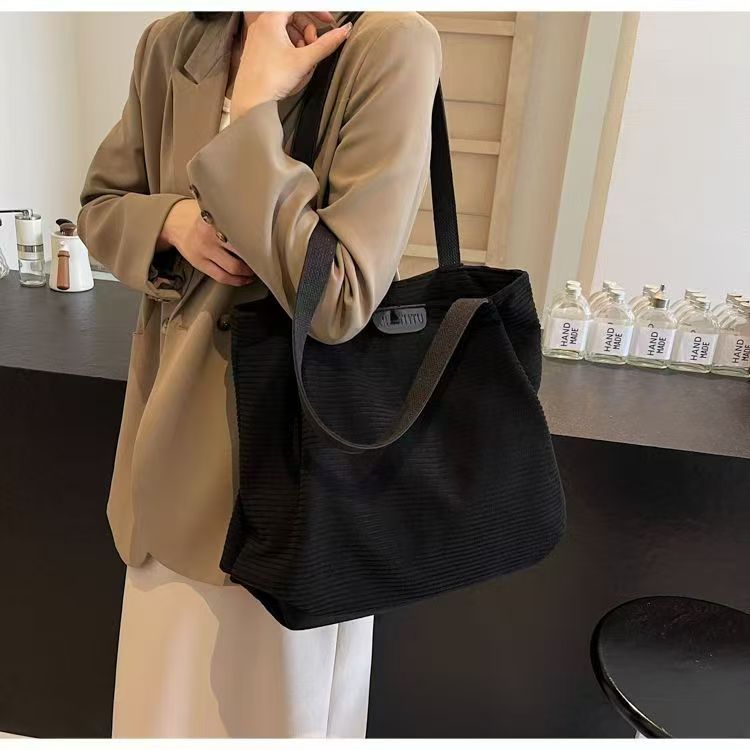 Women's Stylish Casual Commuting Tote Bag Popular Corduroy Large-Capacity Premium Shoulder Bag
