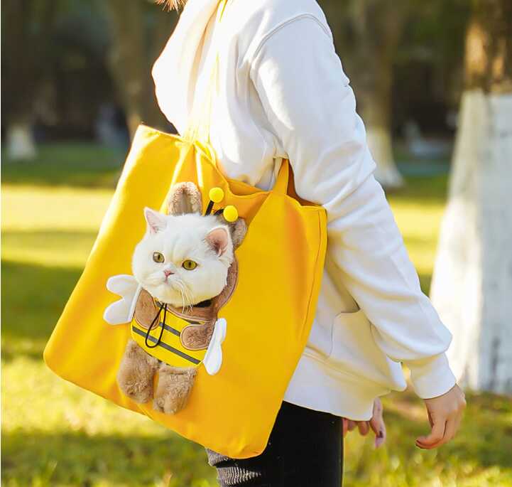 Fashionable Pet Outdoor Bag Cute Pet Carrier Bag with Lovely Patterns Practical Cat Dog Travel Pockets for Small Animals Outing