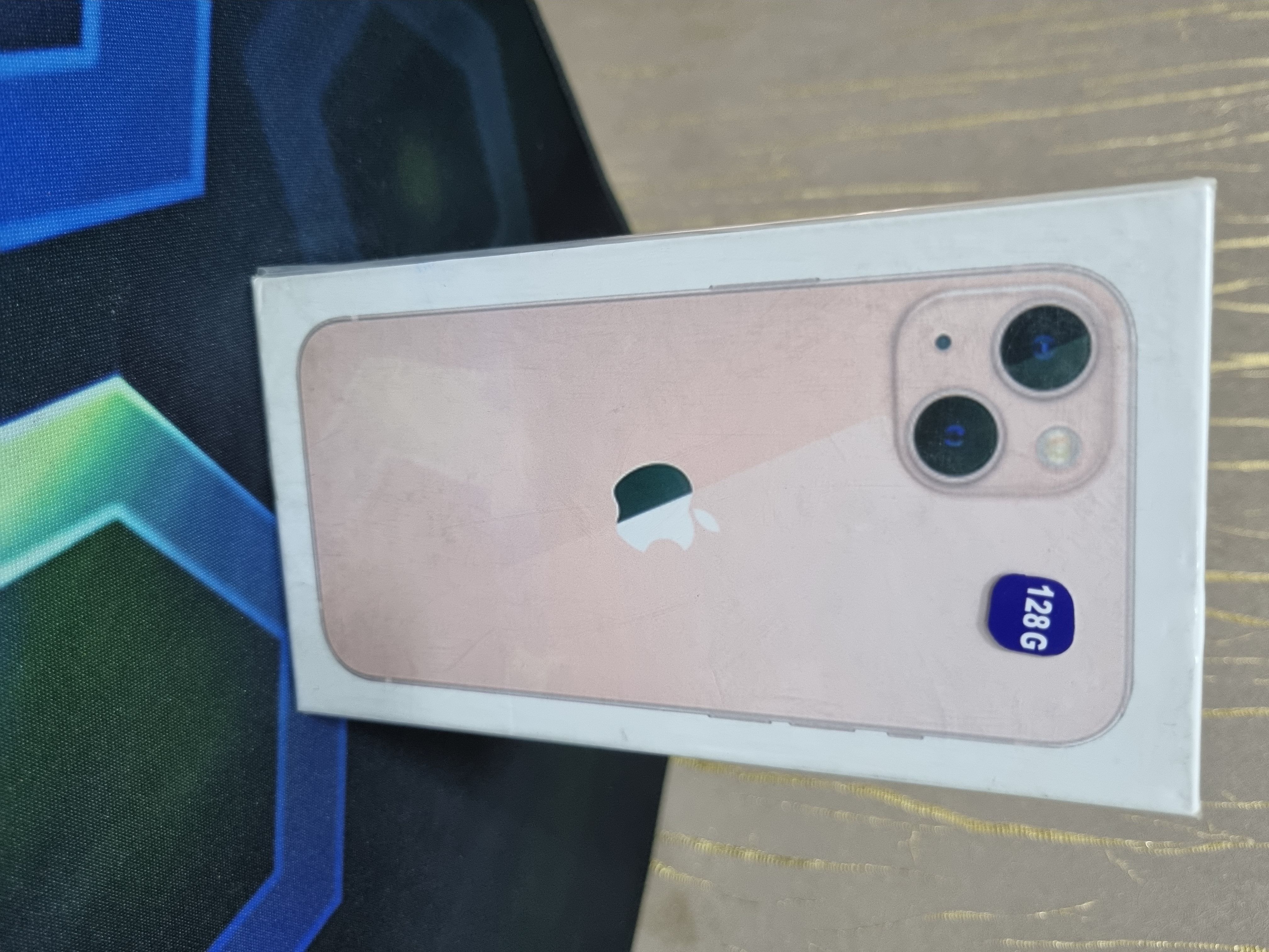 Iphone 13.Storage 128gb.Battery 3240mAh.upgradble ios 18.6