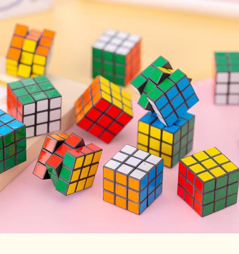 3x3x3 fast-rotating Rubik's Cube  educational toy for children  high quality  pocket-size  stress-relieving and magical  toy  improves cognitive abilities  perfect gift  Magic Cube