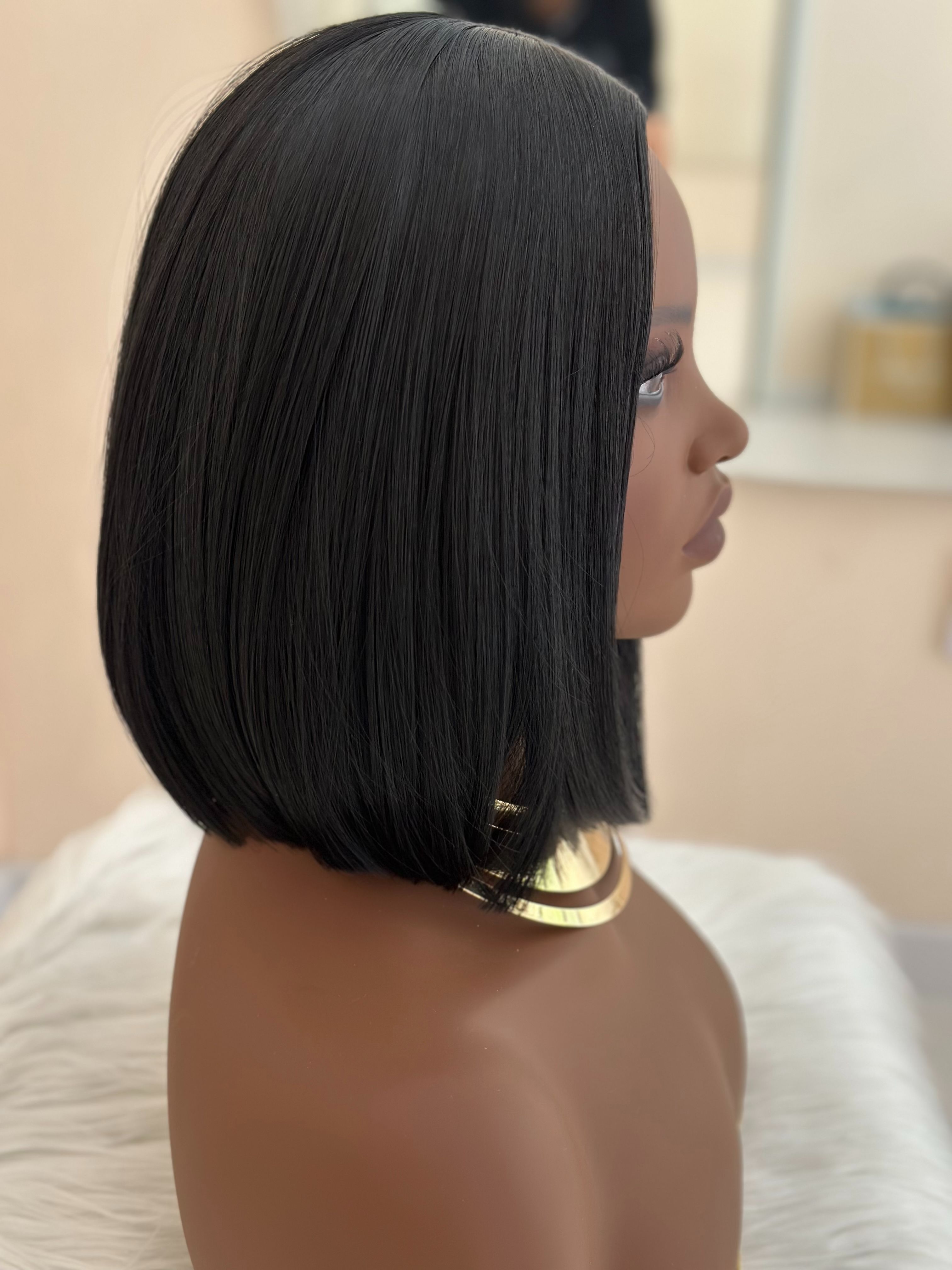 Synthetic Straight Bob Wigs - 12 Inch | 180% Density Natural Look(1B Black, African American, Gift)