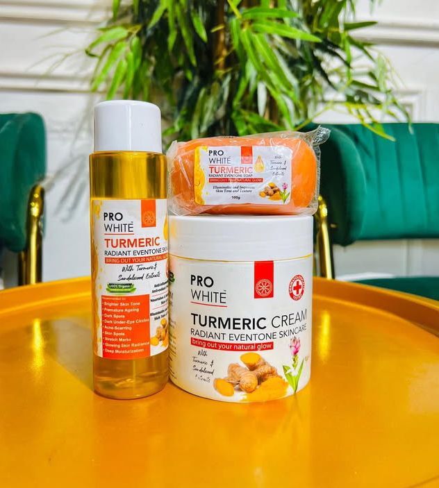 Pro White 3 in 1 Tumeric Set: Body cream + Body oil + soap