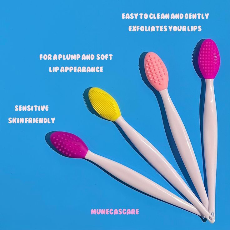 SOFT & GENTLE 3 Pcs: Lip Exfoliating Brush