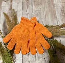 4 in 1 BRIGHTENING SET: Papaya extracts Exfoliating body wash + Papaya Body Lotion + Asante Papaya & Honey Soap + (FREE Pair of exfoliating gloves)
