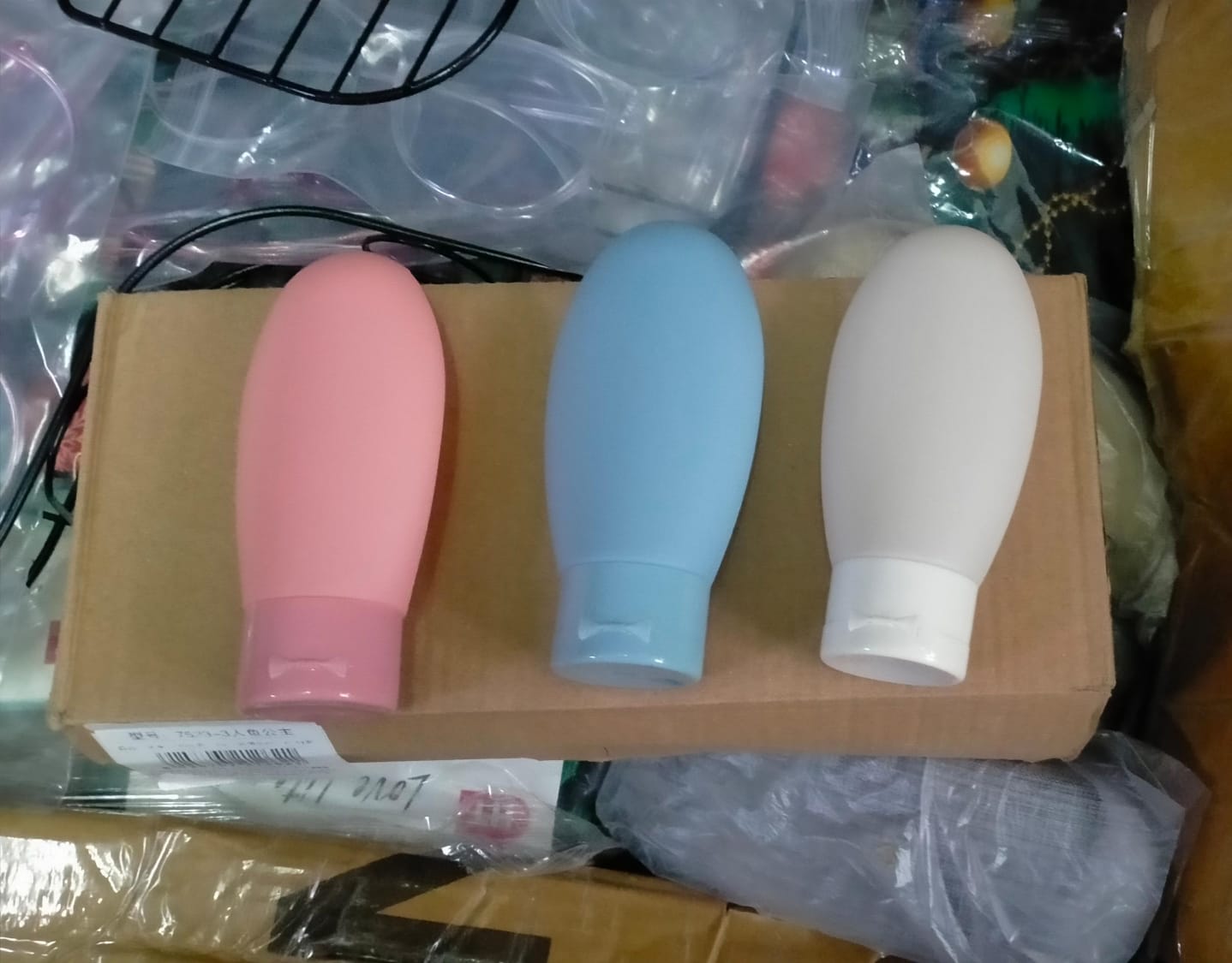 3 pack Silicone Travel Bottles  Squeezable Travel Accessories Containers for Toiletries