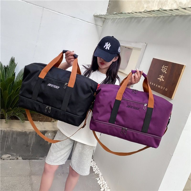 Extra-large capacity, multi-functional travel bag and gym bag with wet and dry separation. It can be used as a yoga shoulder crossbody duffel bag, suitable for both men and women as a casual bag