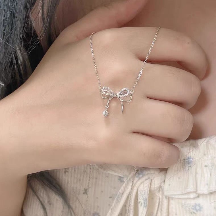 Women's Necklaces Double bow necklace Clavicle Chain Necklace Women's Jewelry
