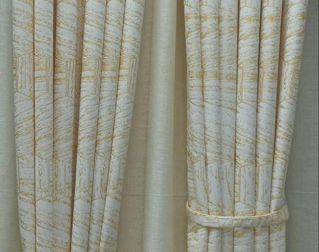 Super Heavy 2pcs curtain (cream with floral patterned design) for window and door with white sheer