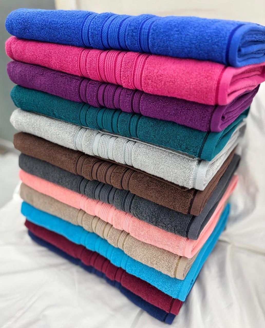 Prestige large coloured towels 90x165cm made from 100% Cotton, making them exceptionally soft and durable. Whether it’s a face towel, hand towel, bath towel, or bath sheet, the plush thickness helps