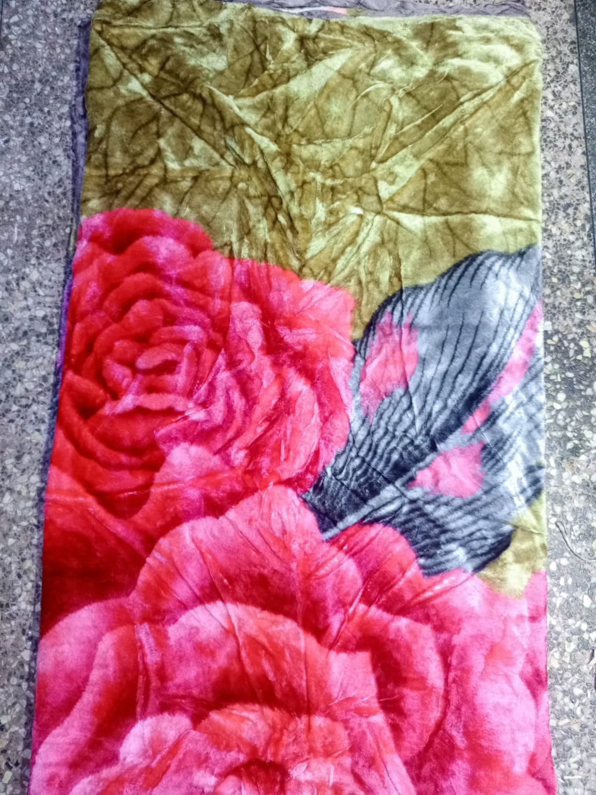 Double Layer Luxury Thick Raschel Blanket Fleece Mink Weighted Blanket For Double Bed Soft Warm Heavy Fluffy Duvet Throw Blankets (Random Color Dispatch)