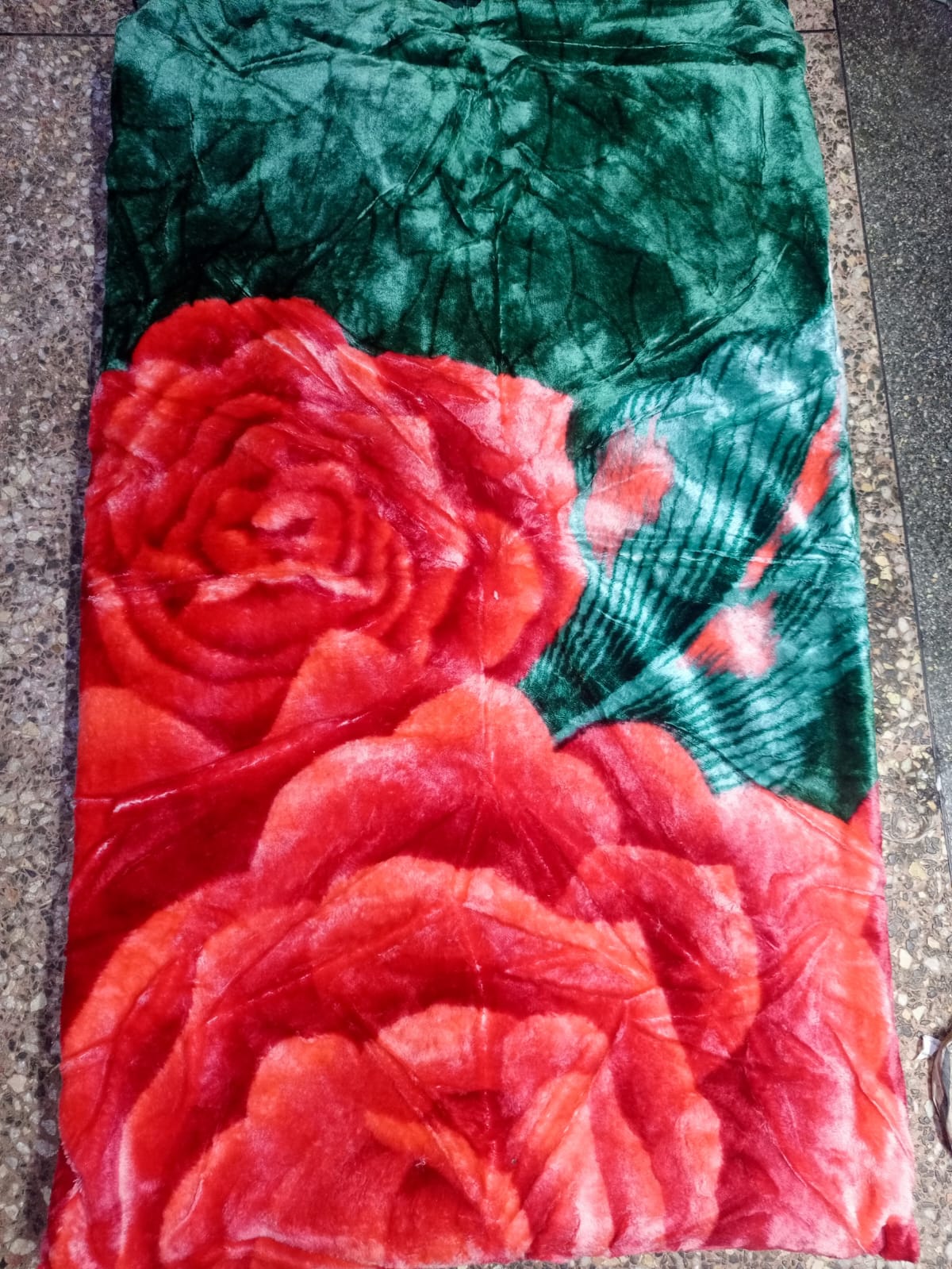 Double Layer Luxury Thick Raschel Blanket Fleece Mink Weighted Blanket For Double Bed Soft Warm Heavy Fluffy Duvet Throw Blankets (Random Color Dispatch)