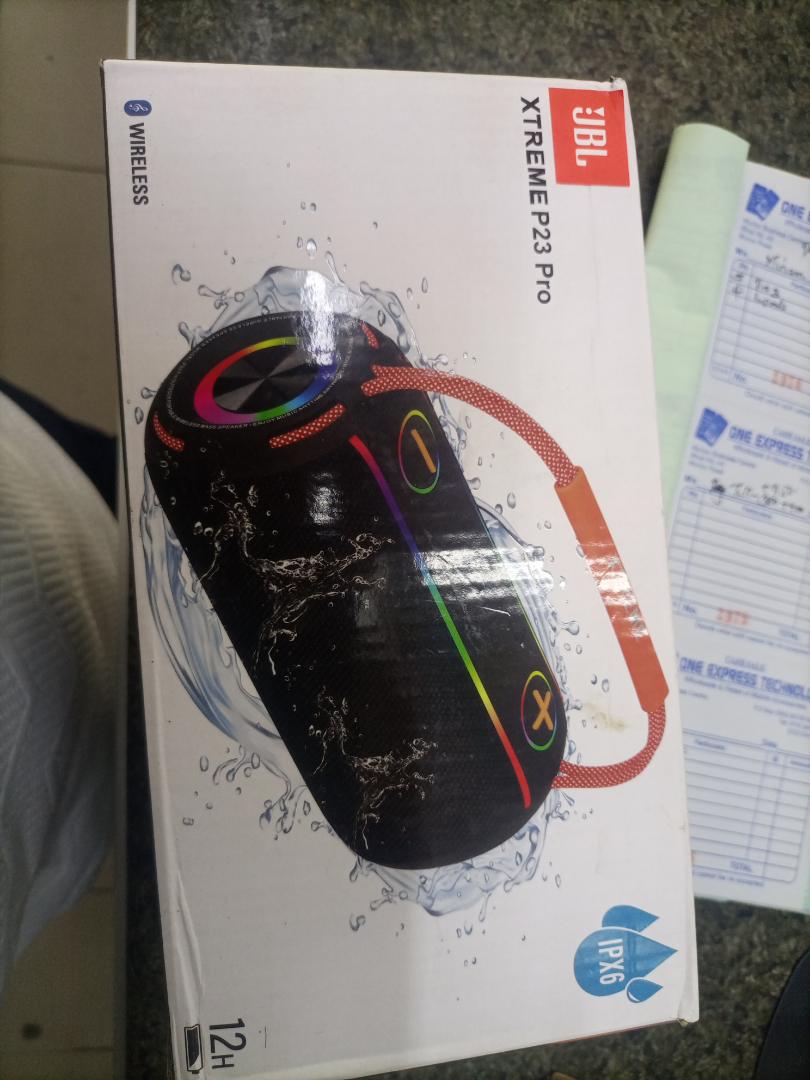 JBL Extreme P23 Pro Portable Speaker -----Bluetooth Enabled , Great Sound and Minimal Power Consumption