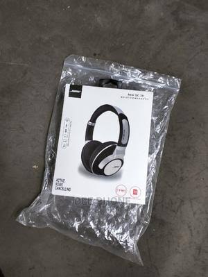 Bose QC39 Wireless Headphones-Noise Cancelling - Bluetooth Enabled , Premium voice cancelling technology, built in mic for calls ,