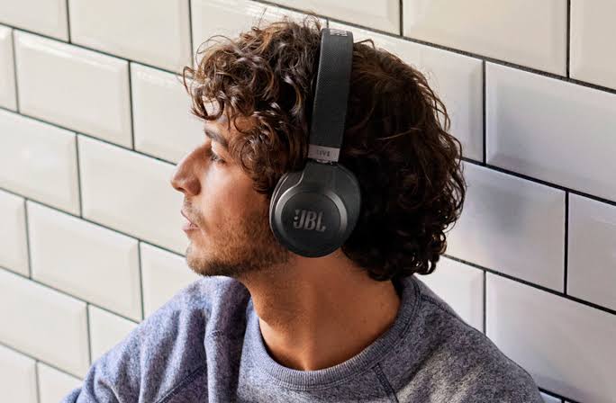 JBL Live660 Wireless Headphones-Noise Cancelling Light weight headphones with active premium noise cancellation technology