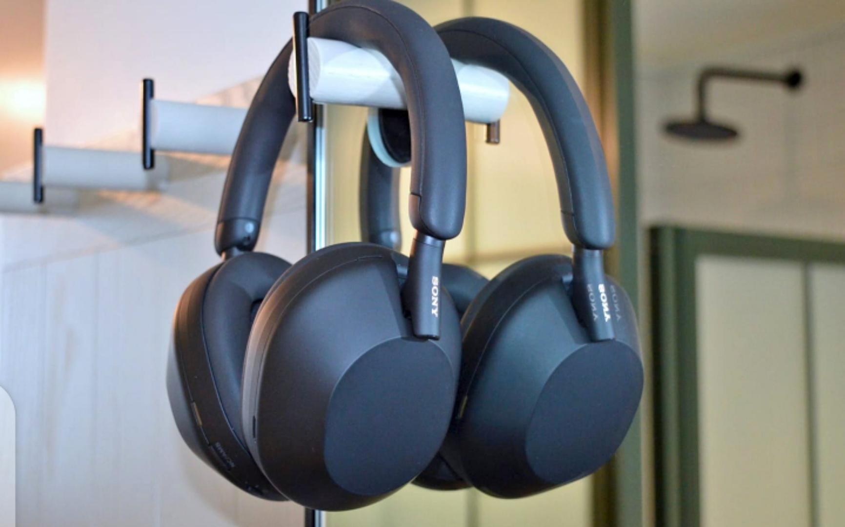 Sony WH-1000XM5 Wireless Headphones-Noise Cancelling Technology, Built in Mic , Bluetooth Enabled Overhead Headphones