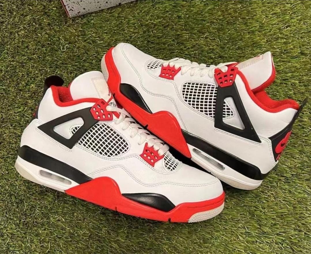 Authentic Air Jordan 4 Black Cat Sneakers Original & Best Quality Men's Shoes