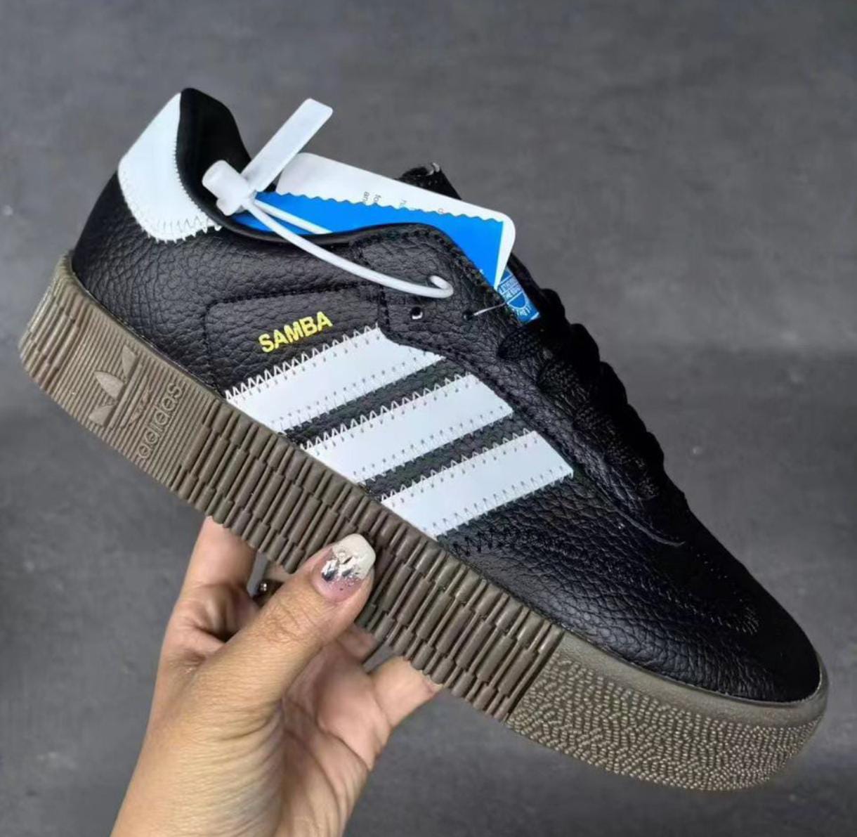 OFFER CLEARANCE❤️‍🔥 SAMBA⚡ High quality original fashioned UNISEX mens/womens SAMBA DOUBLE SOLE⚡ ORIGINAL fashioned unisex quality FLAT rubber shoes⚡very cute official rubber shoes❤️‍🔥