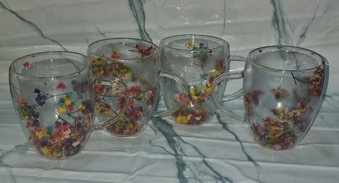 DOUBLE WALL CLEAR ACRYLIC COFFEE MUGS,CREATIVE CLEAR GLASS CUPS WITH HANDLE,FLOWERS DOUBLE INSULATED GLASS CUP FOR HOT COLD BEVERAGES, CAPPUCCINO, LATTE, ESPRESSO COFFEE, JUICE,GLASS COFFEE CUPS