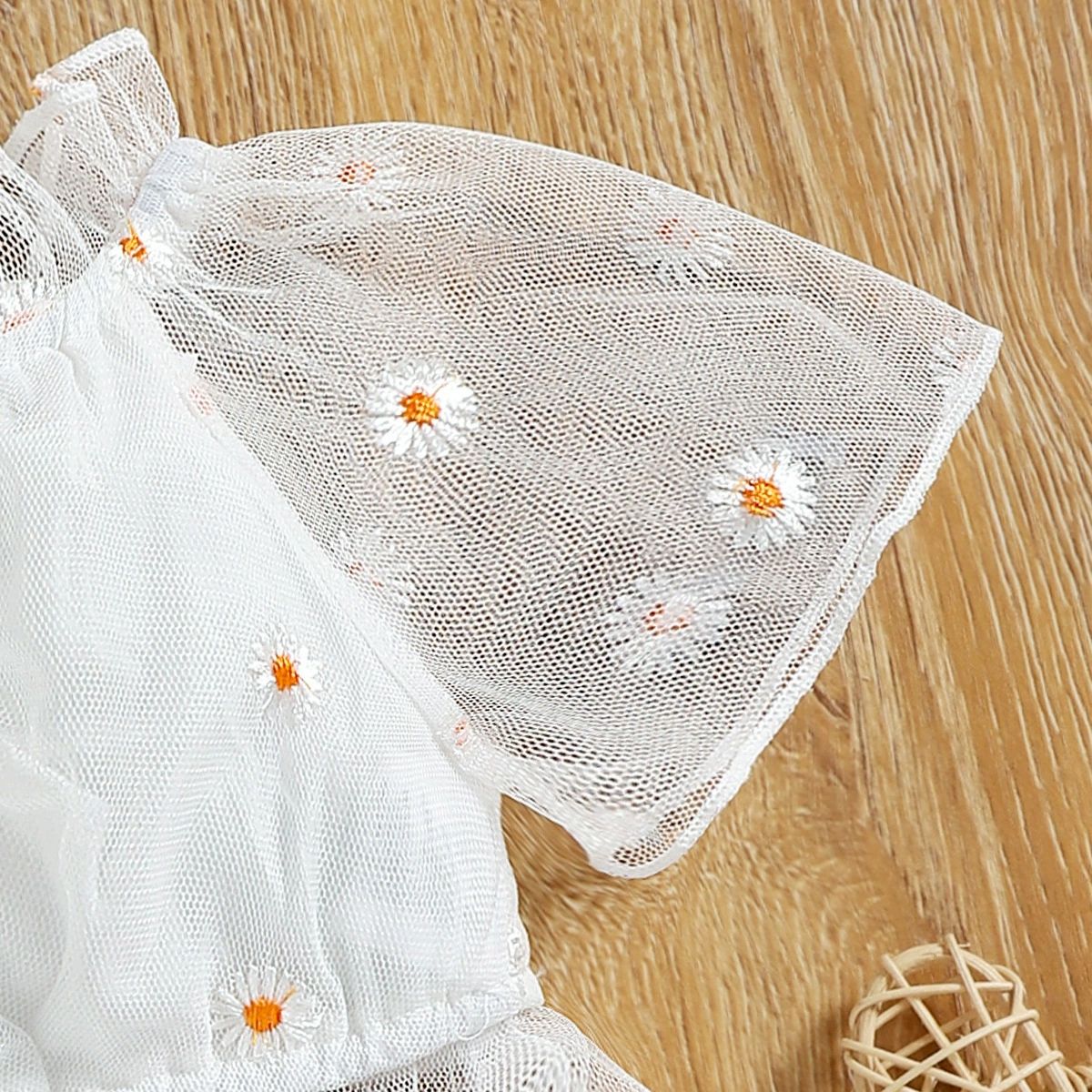 Girls' suit baby small chrysanthemum short-sleeved top denim short skirt two-piece summer dress new fashion princess