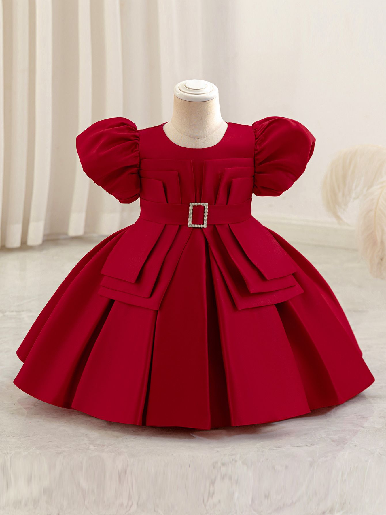 Cute and stylish new children's birthday party princess dress  Baby dress girls' short sleeved dress dress can be wholesale