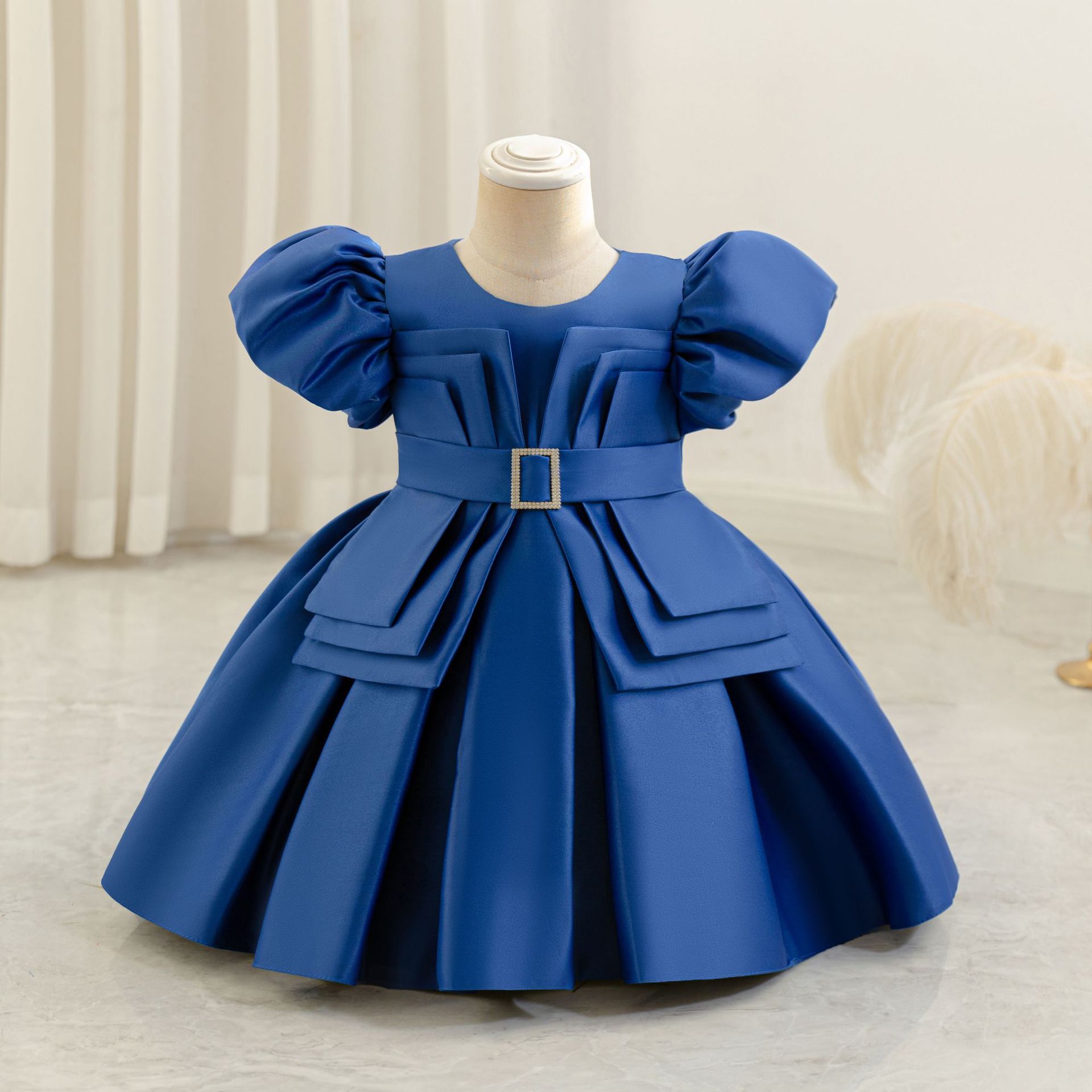 Cute and stylish new children's birthday party princess dress  Baby dress girls' short sleeved dress dress can be wholesale