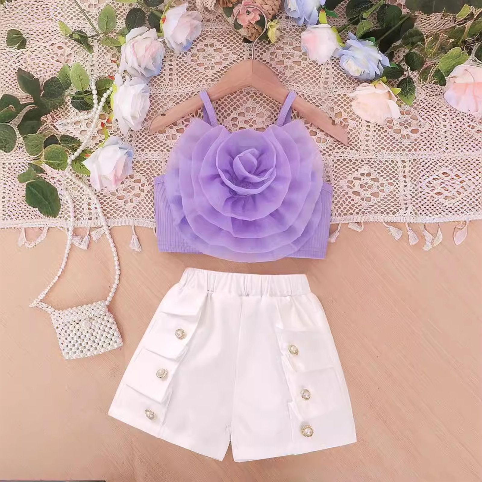 European and American girls' clothing set summer set fashion suspender 3D three-dimensional flower top shorts