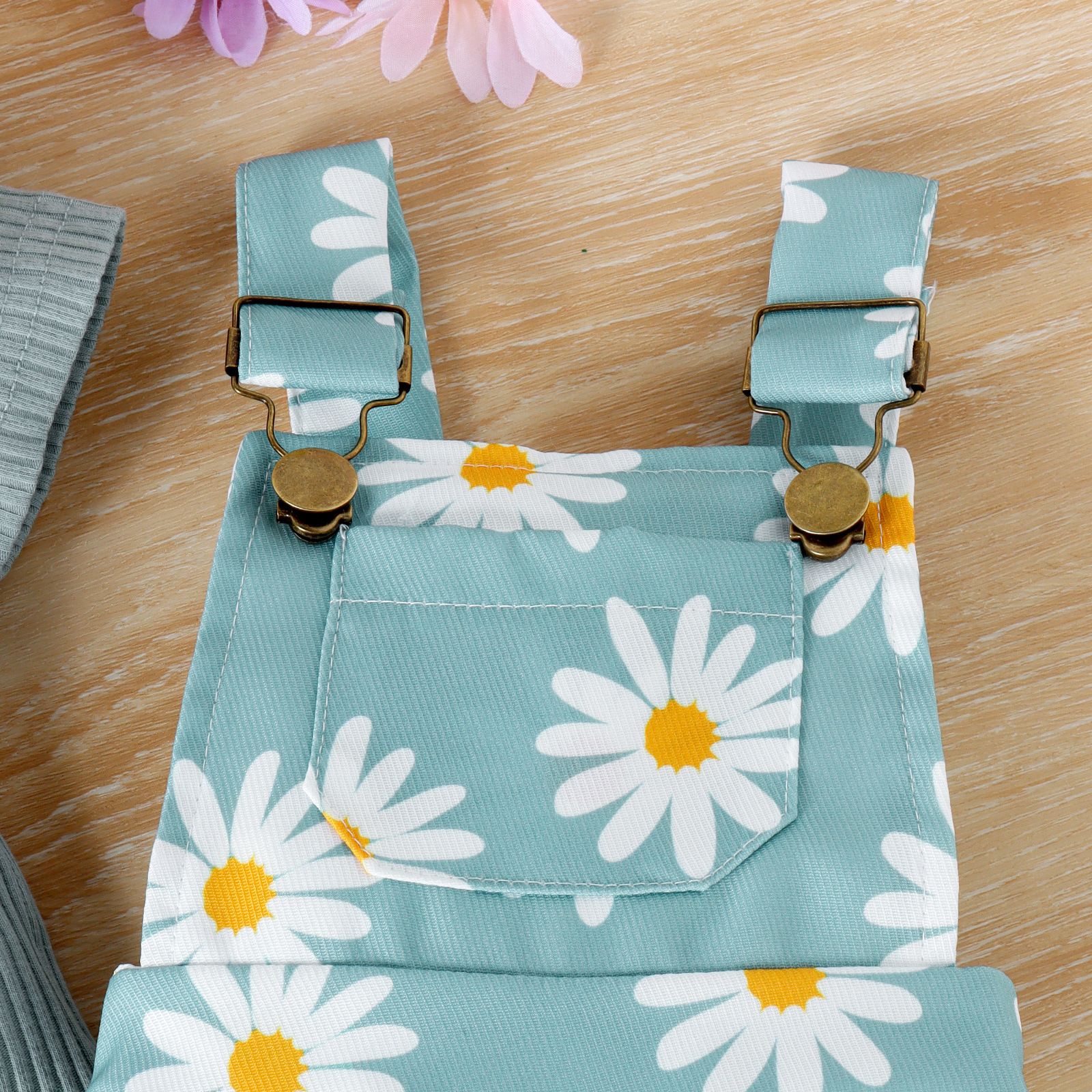 Girls' Baby Set Solid Color Headset Ha Yi Printed Strap Pants Girls' Top Two Piece Set