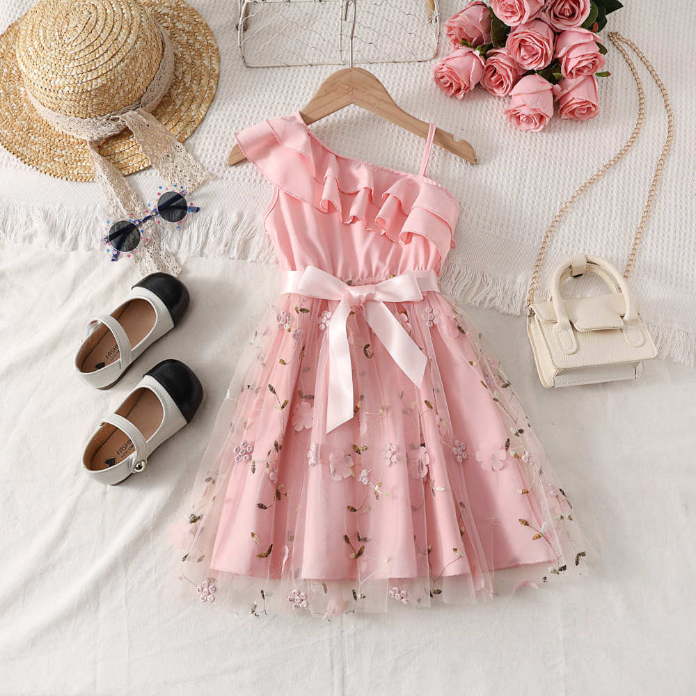 Girl's beautiful dress fashionable lotus leaf sloping shoulder suspender craft yarn dress cute dress for baby girls