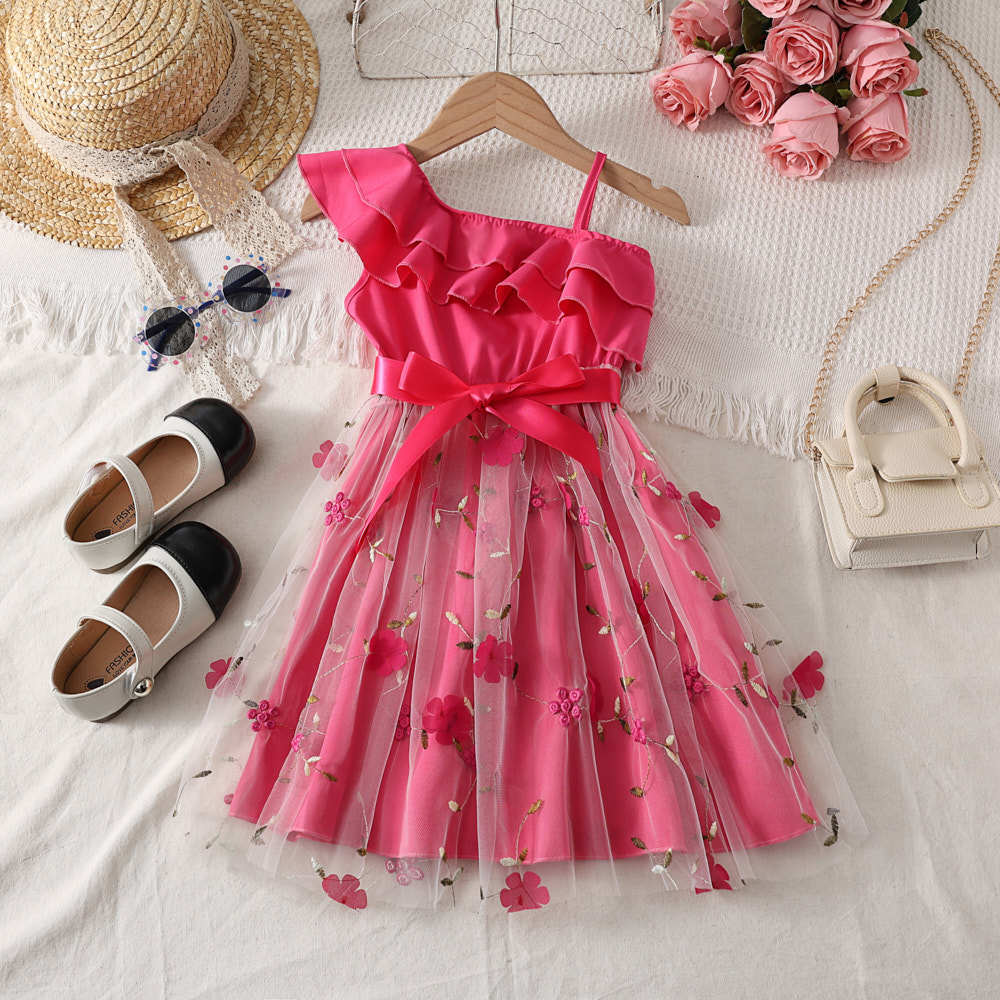 Girl's beautiful dress fashionable lotus leaf sloping shoulder suspender craft yarn dress cute dress for baby girls