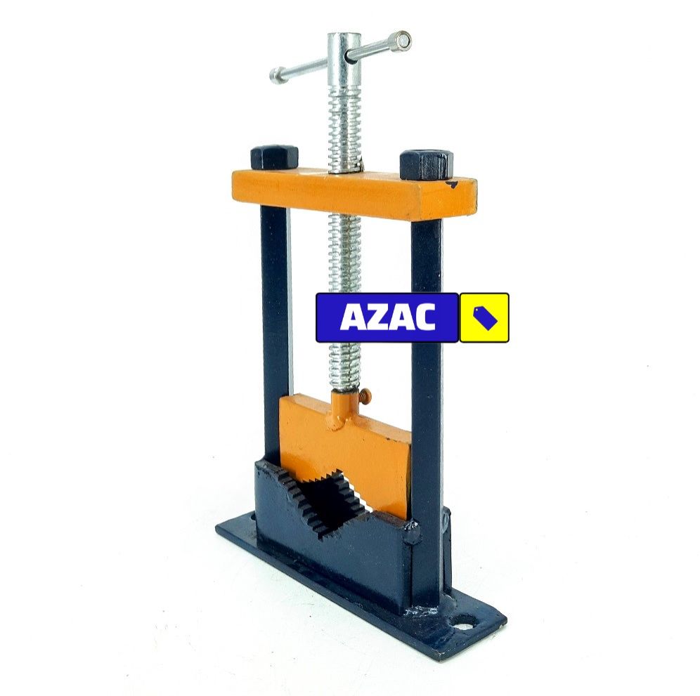 BHARAJ ½ inch to 4 inch Square Pillar Type Pipe Vice