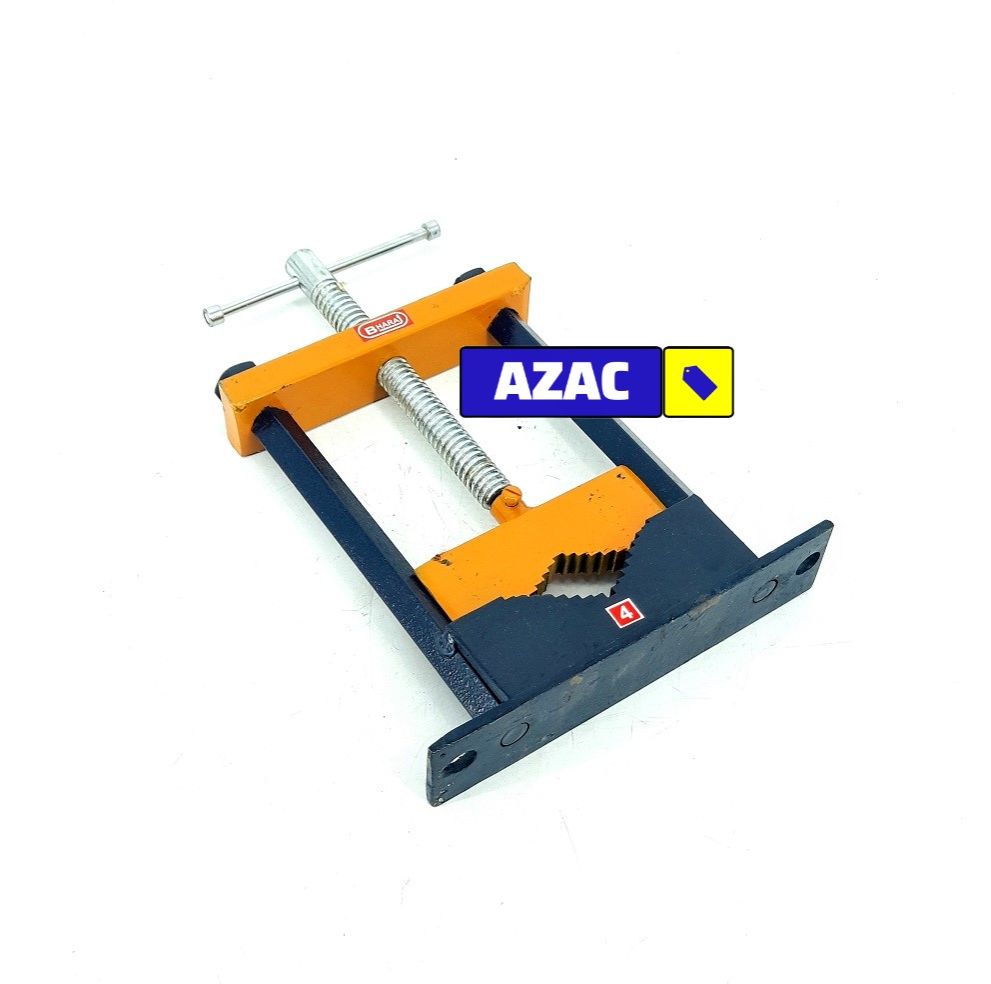 BHARAJ ½ inch to 4 inch Square Pillar Type Pipe Vice