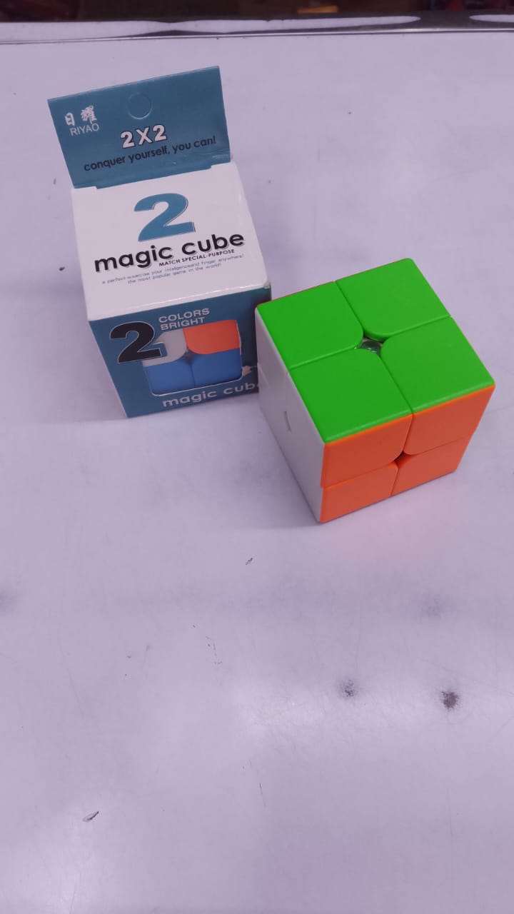 MoYu MeiLong 2x2 Speed Cube – Stickerless Pocket Cube Puzzle, Smooth Fast Turning, Bright Colors, Beginner & Professional Brain Teaser