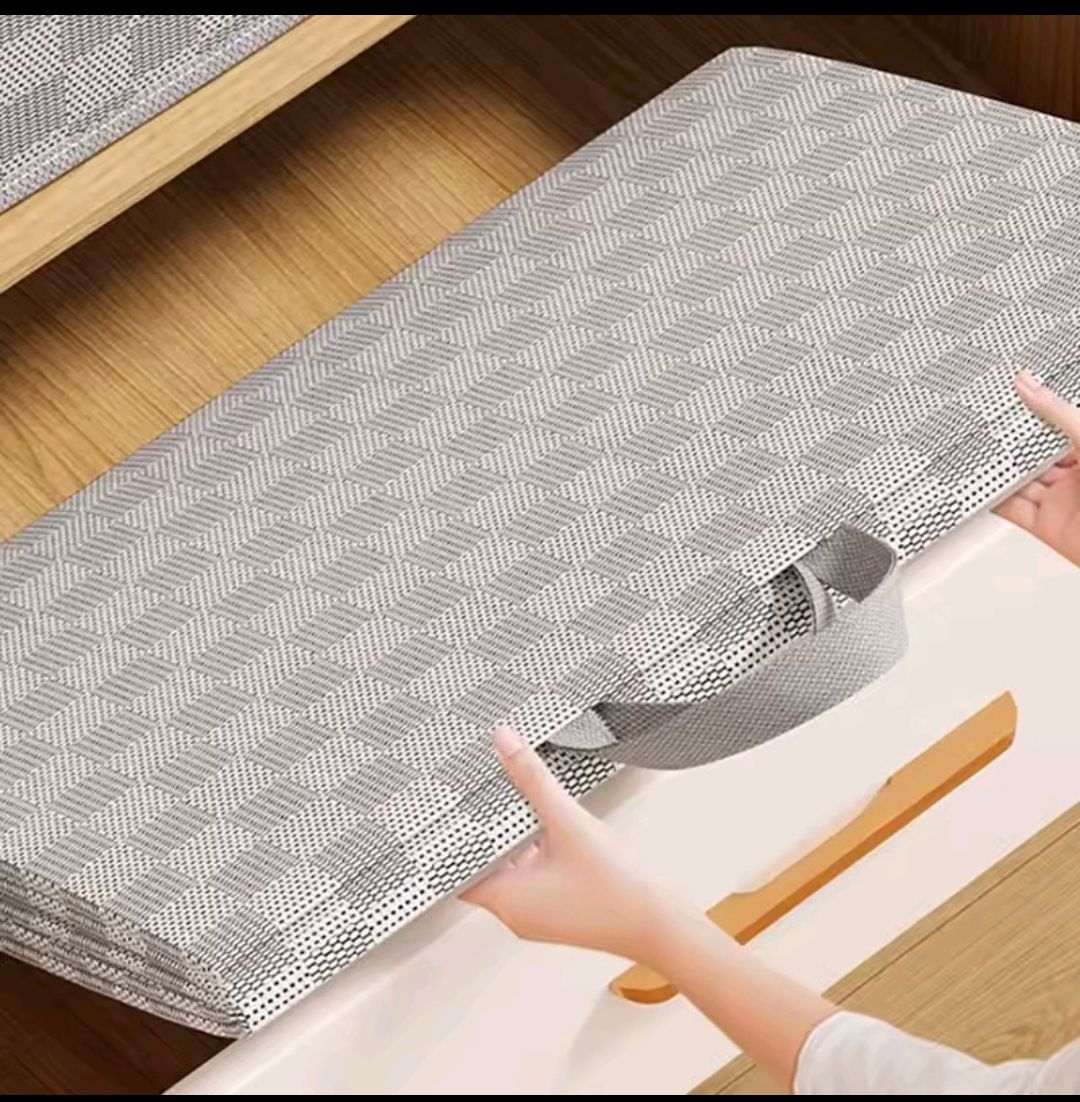 Quilt storage bags with zipper lids dustproof duvets clothes storage bags