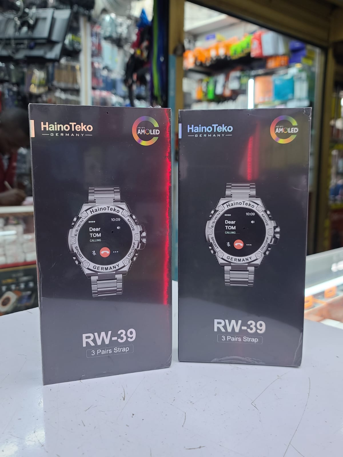 Haino Teko Elegant, Domineering Smart Watch (calling capabilities, Bluetooth music capabilities) Have on like a BOSS