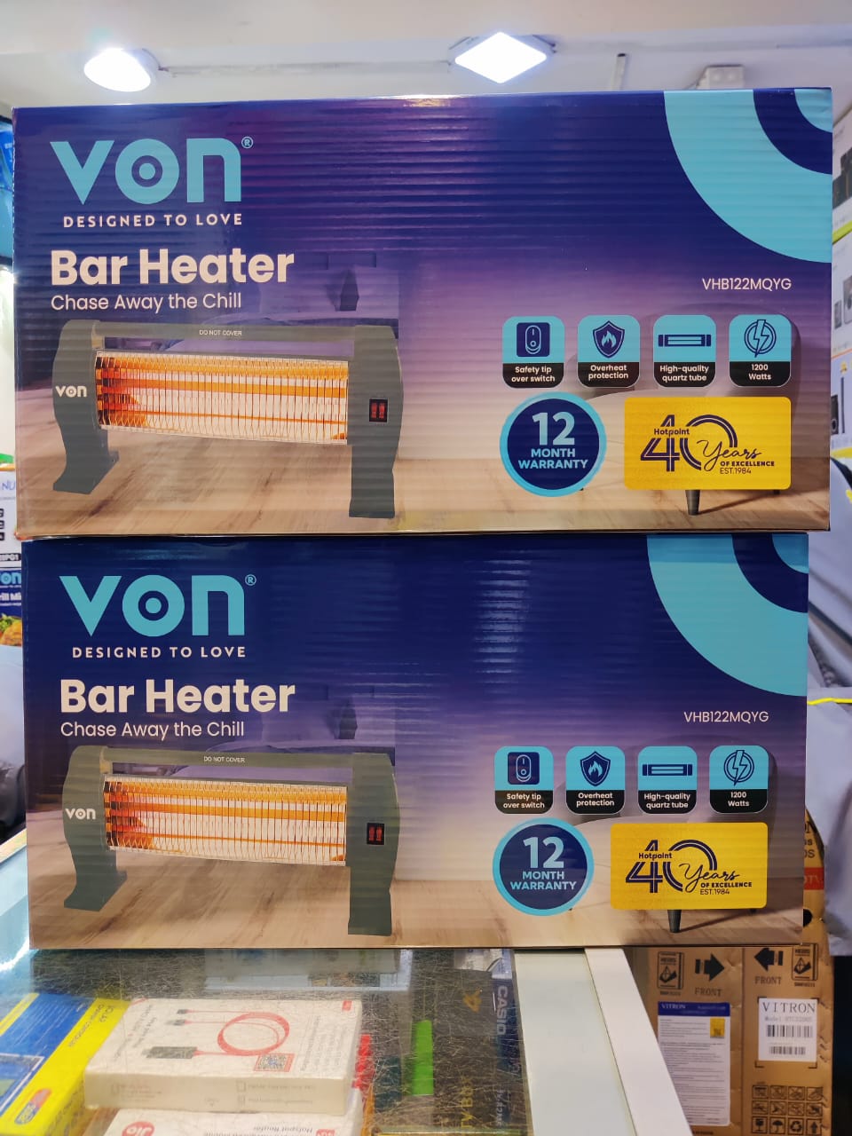 NEW ARRIVALS🎃 Von Bar Heater 1200W.3-High-quality Quartz tube for heating.Safety switch – Switch off the heater once it falls or tips over.With Handle  Easy to carry and portable.Overheat protection