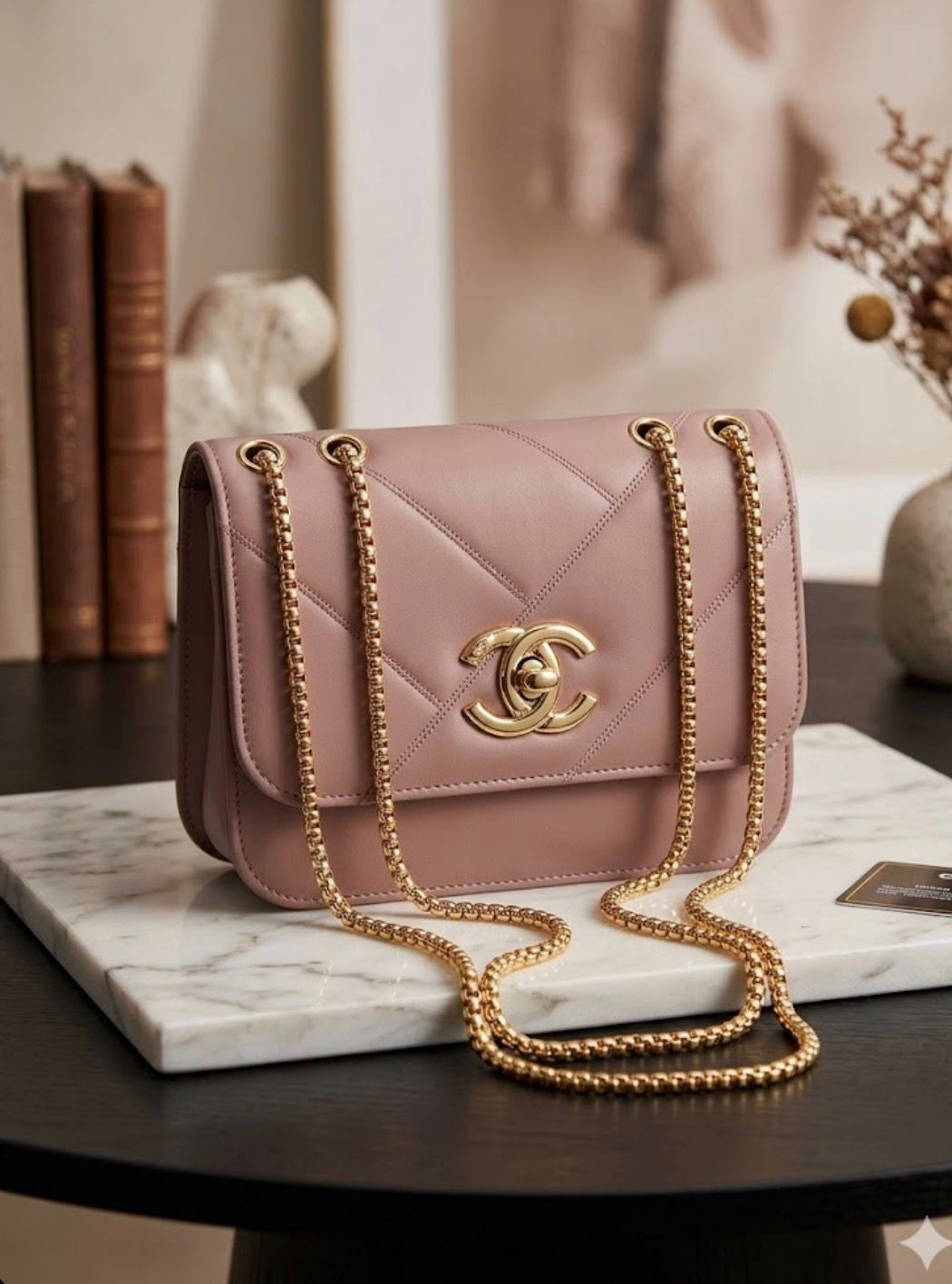 SHOULDER BAG| Luxury Quilted Leather Shoulder Bag – Elegant Chain Strap, Stylish quilted leather design for a luxurious look, Elegant gold-tone chain strap for versatile shoulder or crossbody wear.