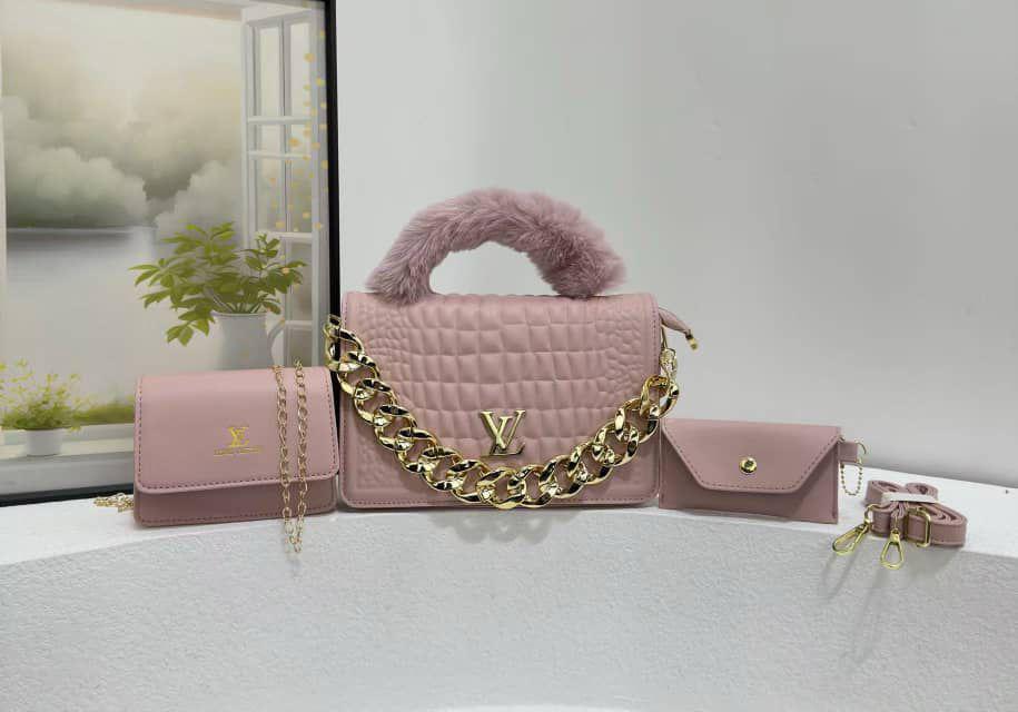 LV HAND BAG| 3‑in‑1 LV Handbag Set – Complete 3‑piece set: handbag, crossbody bag, and matching pouch, Get yours now and enjoy the ultimate fashion versatility!