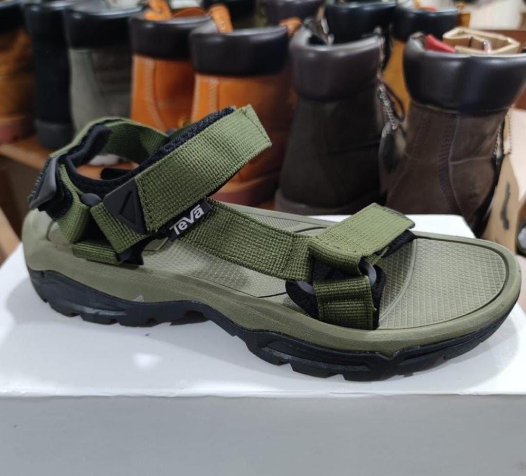 High Quality Original Teva Men Open Shoes
