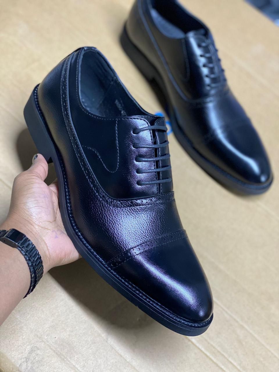 HIGH QUALITY AFFORDABLE LACED  LEATHER OFFICAL MEN SHOES