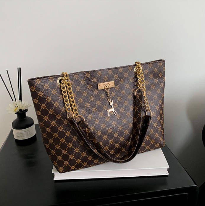 Tote Bag Women handbags Tote Bags Shoulder Handbag Fashion Style  Class Crossbody  Local fast delivery