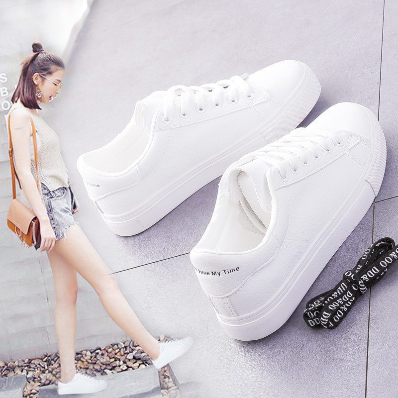 Women Sneaker walking shoes breathable Travel shoes ladies  sports shoes casual fashion running shoes girls soft-soled non-slip students sneakers Fast delivery within 1-5 days