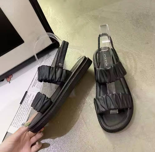 Women shoes sandals Girl flat shoes casual shoes female student slippers loafers Fast delivery within 1-5 days