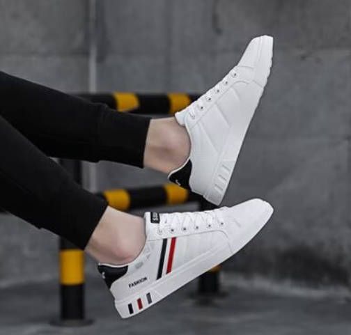 Fashion Sneakers Sports shoes  Men's Board Shoes Running Shoes Outdoor Casual Boy Hiking Shoes Local fast delivery