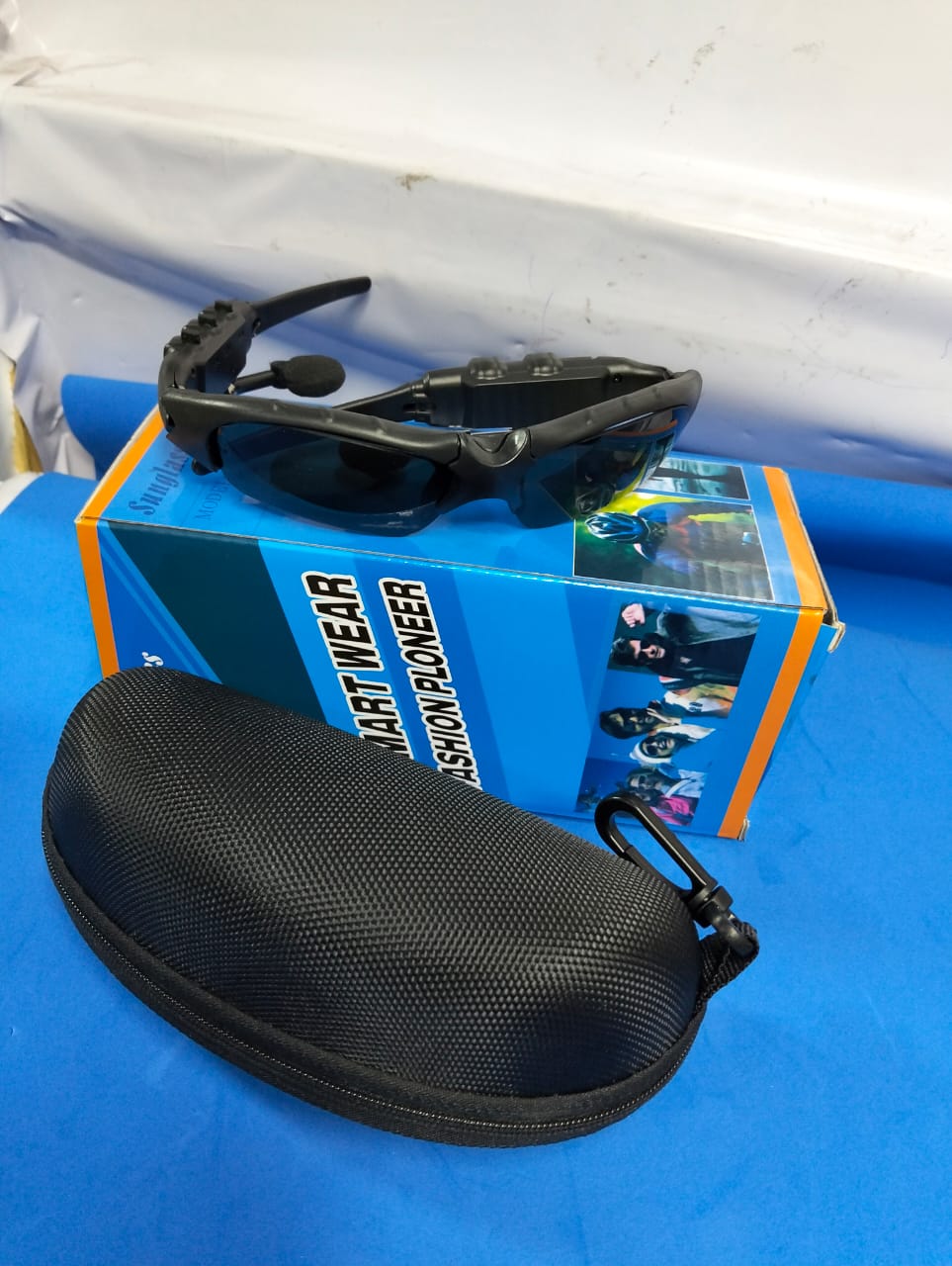 Outdoor Glasses Bluetooth Sunglasses Headphones Stereo Wireless Sport Riding Song Call Ear Buds Earphone-Only Two Glasses